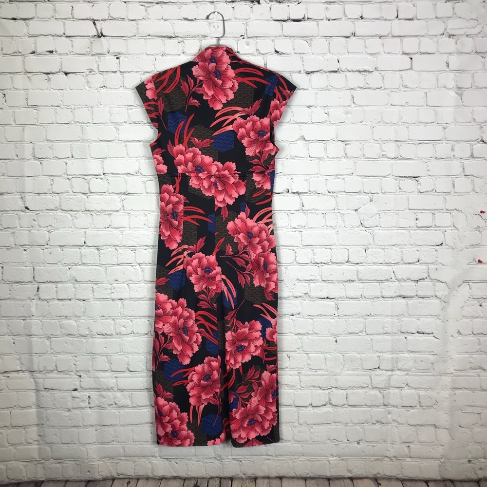 Karen Millen Satin Mandarin Bodycon Dress Size 6 - Picture 3 of 5